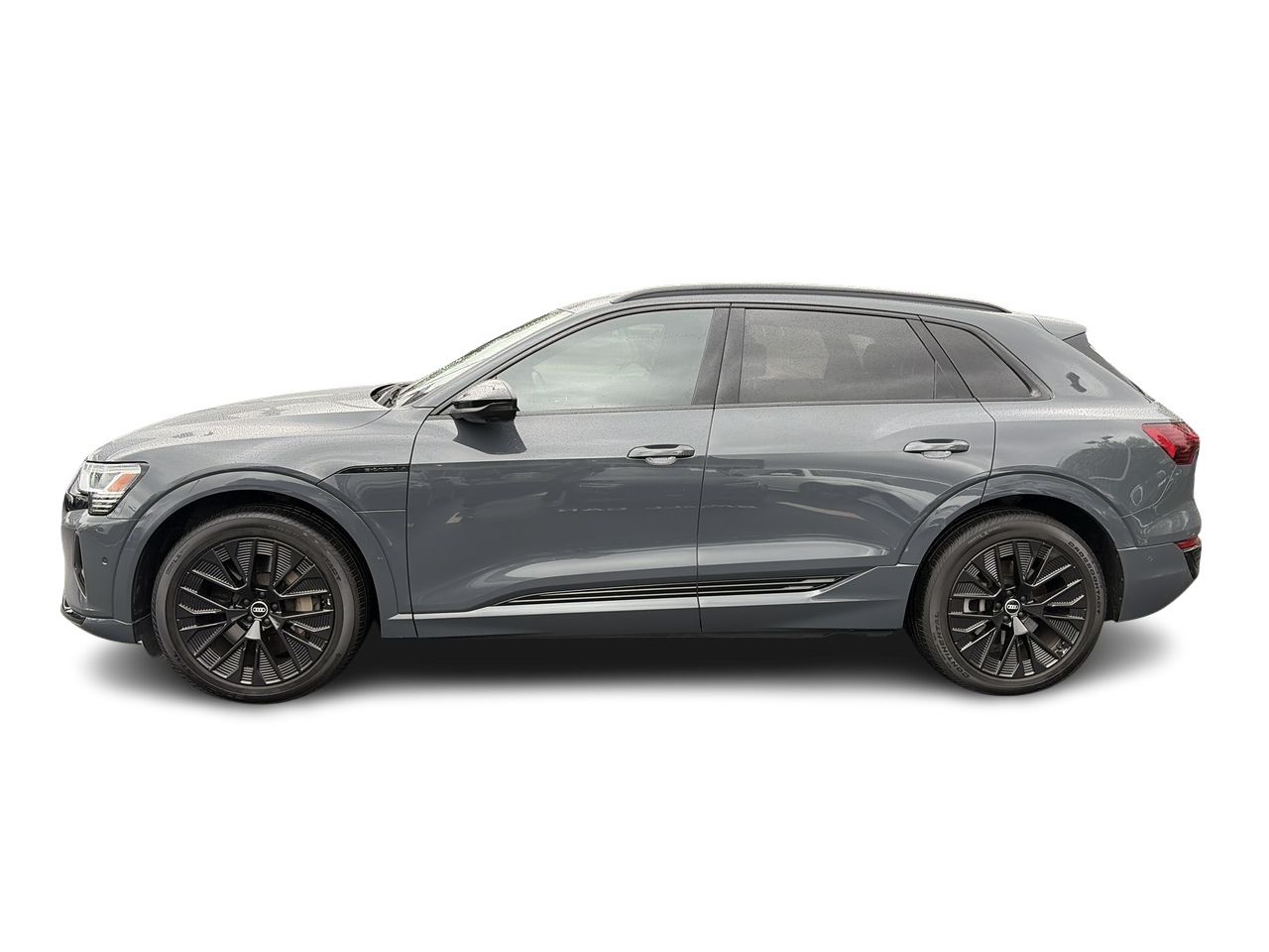 Audi Q8 e-tron  2024 à North Vancouver, Colombie-Britannique