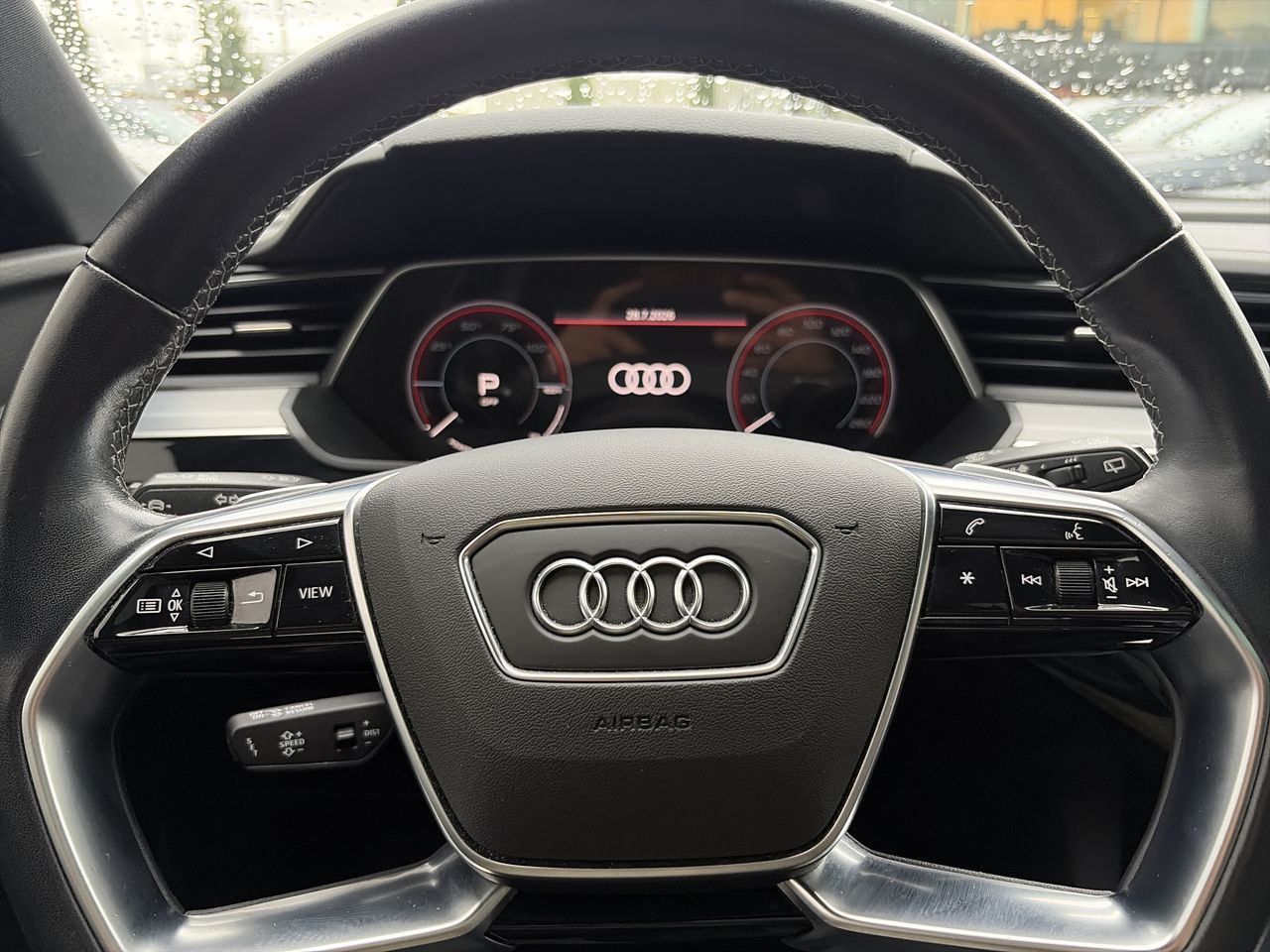 Audi Q8 e-tron  2024 à North Vancouver, Colombie-Britannique