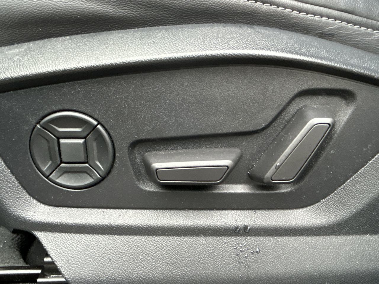 2022 Audi Q8 in North Vancouver, British Columbia