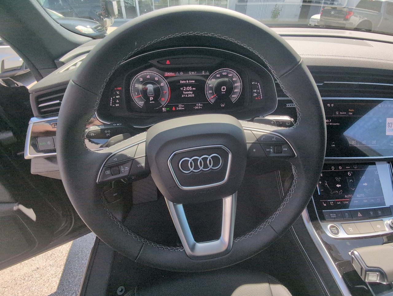 2025 Audi Q8 in North Vancouver, British Columbia