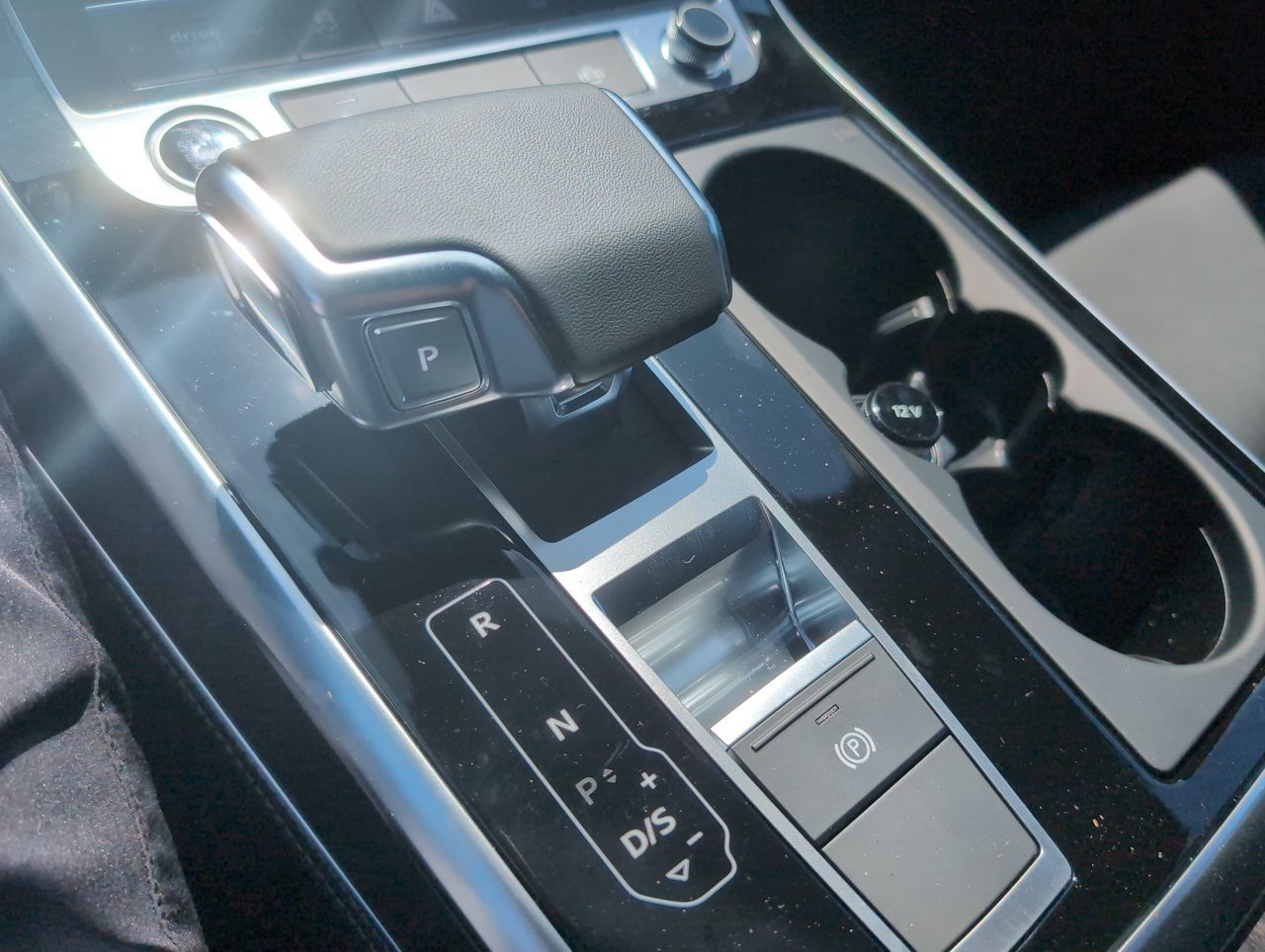 2025 Audi Q8 in North Vancouver, British Columbia