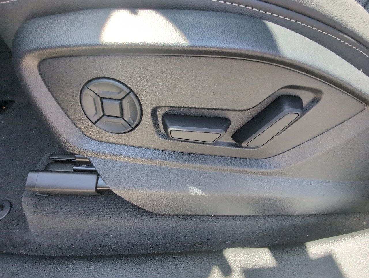 2025 Audi Q8 in North Vancouver, British Columbia