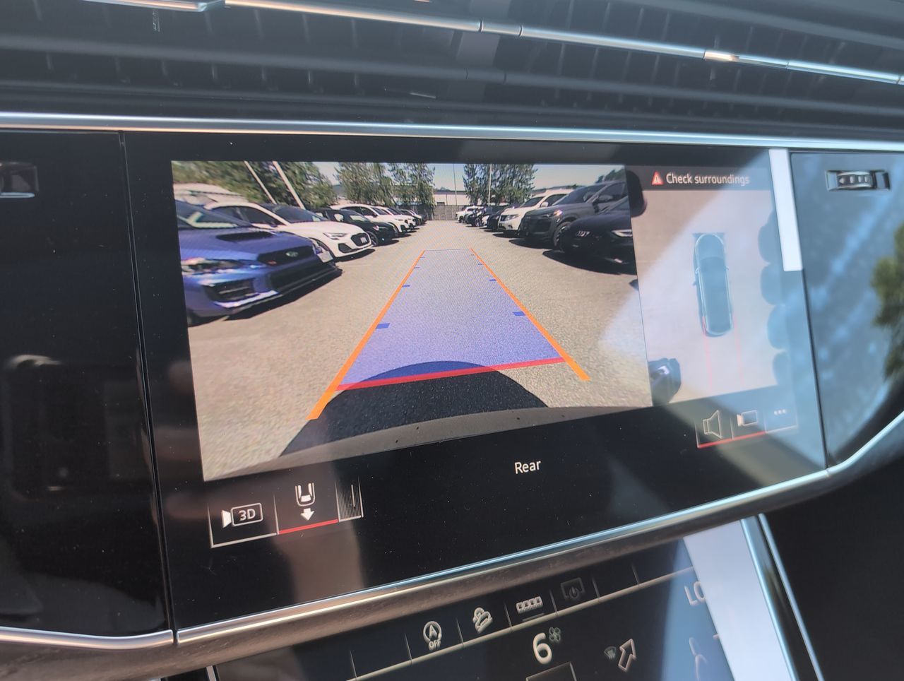 2025 Audi Q8 in North Vancouver, British Columbia