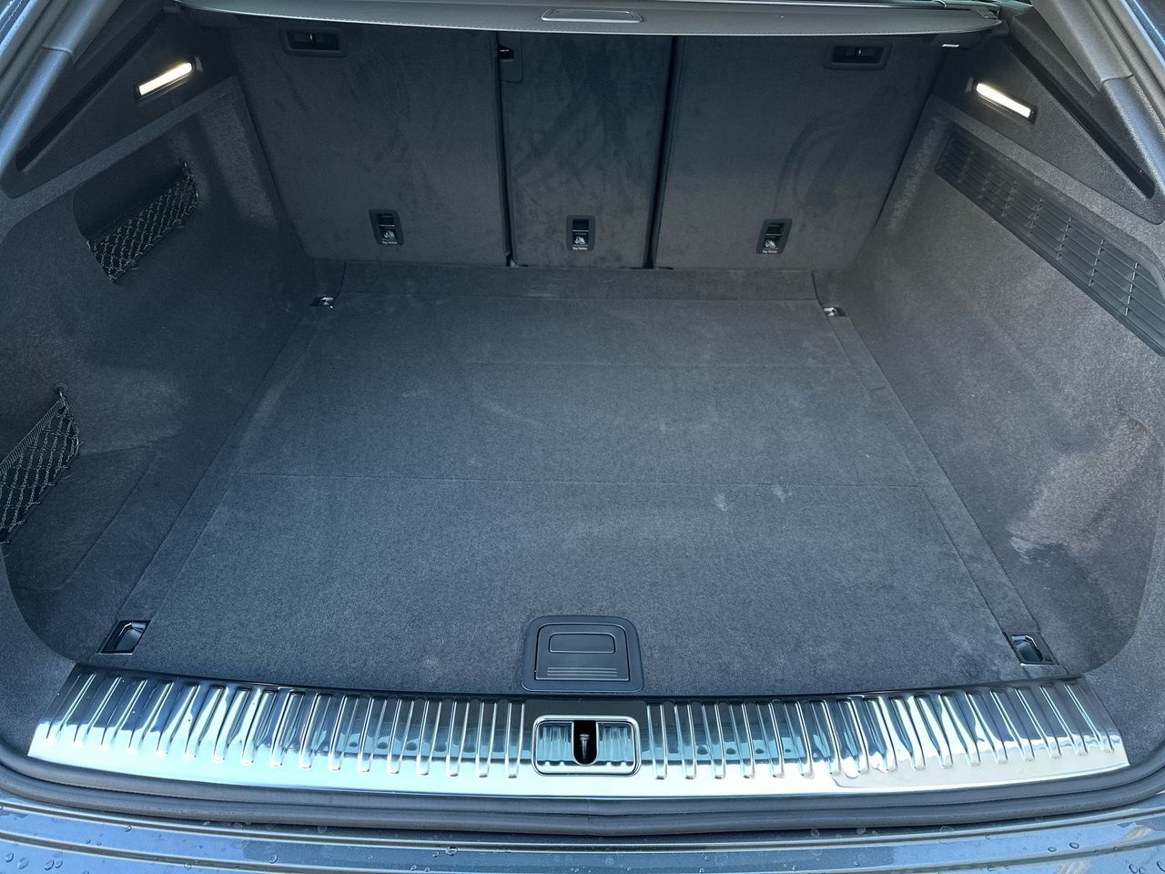 2025 Audi Q8 in North Vancouver, British Columbia