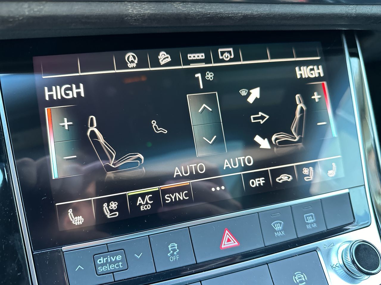 2025 Audi Q8 in North Vancouver, British Columbia