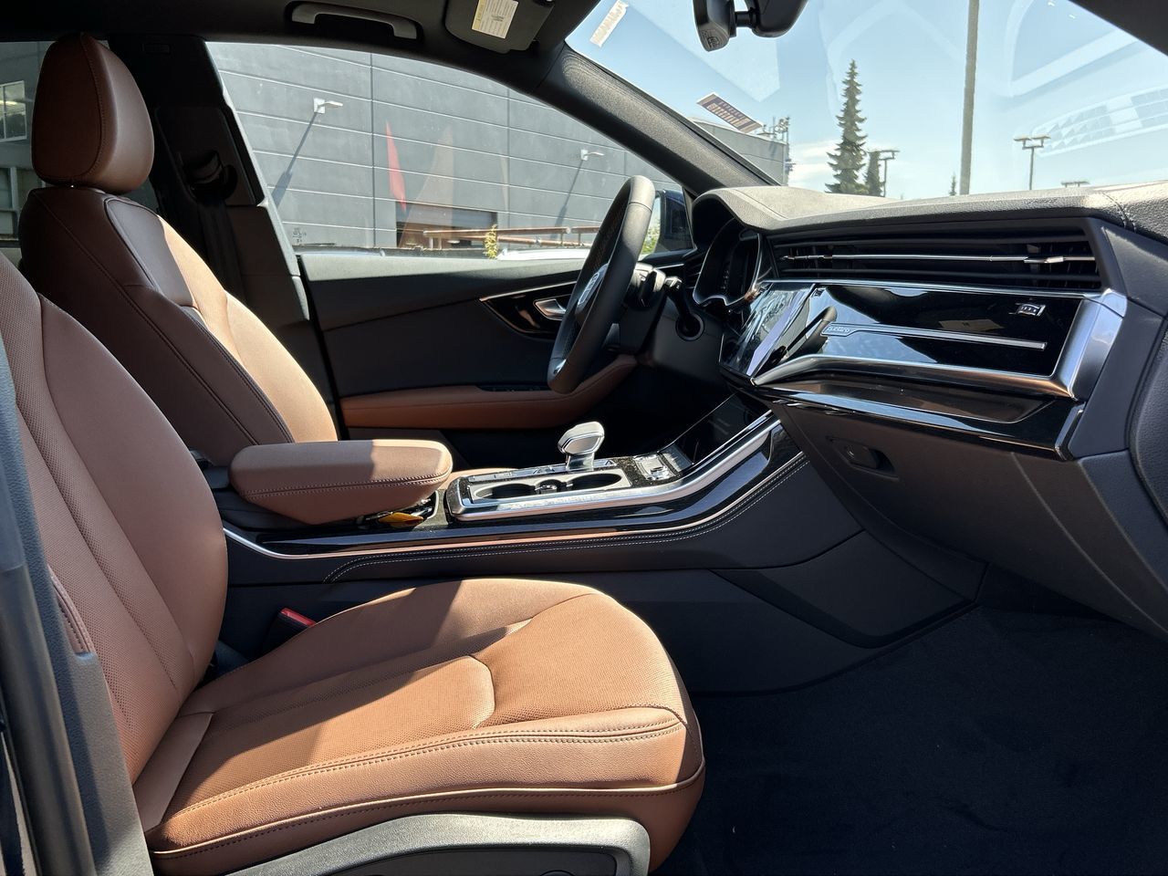 Audi Q8  2025 à North Vancouver, Colombie-Britannique
