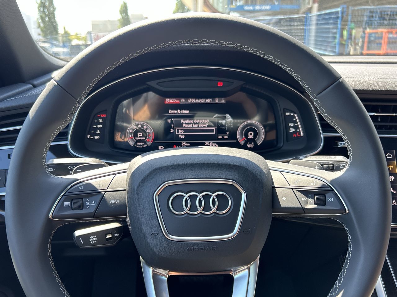 Audi Q8  2025 à North Vancouver, Colombie-Britannique