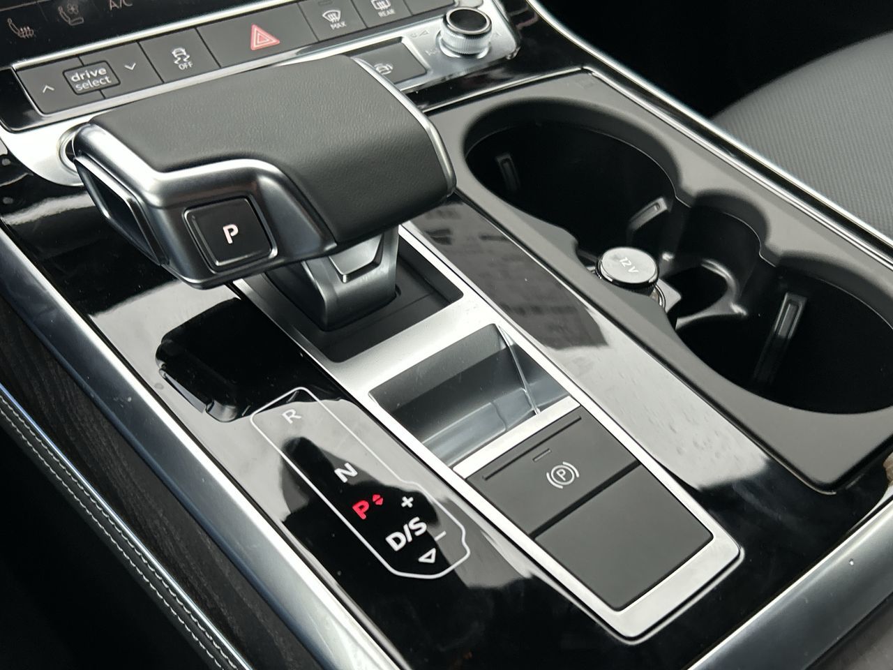 Audi Q8  2026 à North Vancouver, Colombie-Britannique