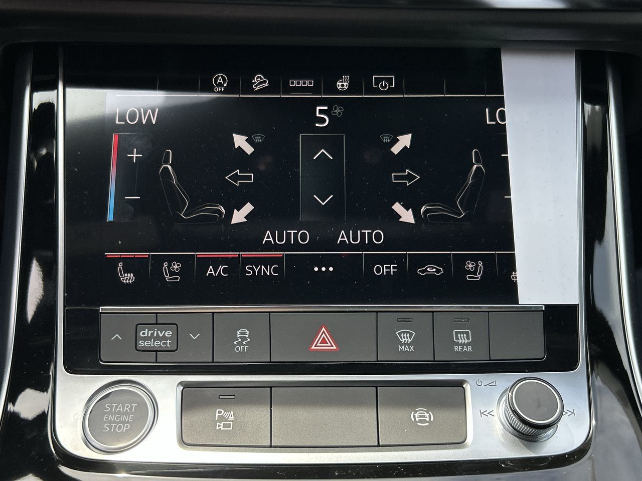 2026 Audi Q8 in North Vancouver, British Columbia