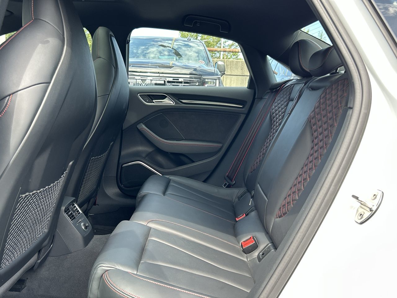 Audi RS 3 Sedan  2019 à North Vancouver, Colombie-Britannique