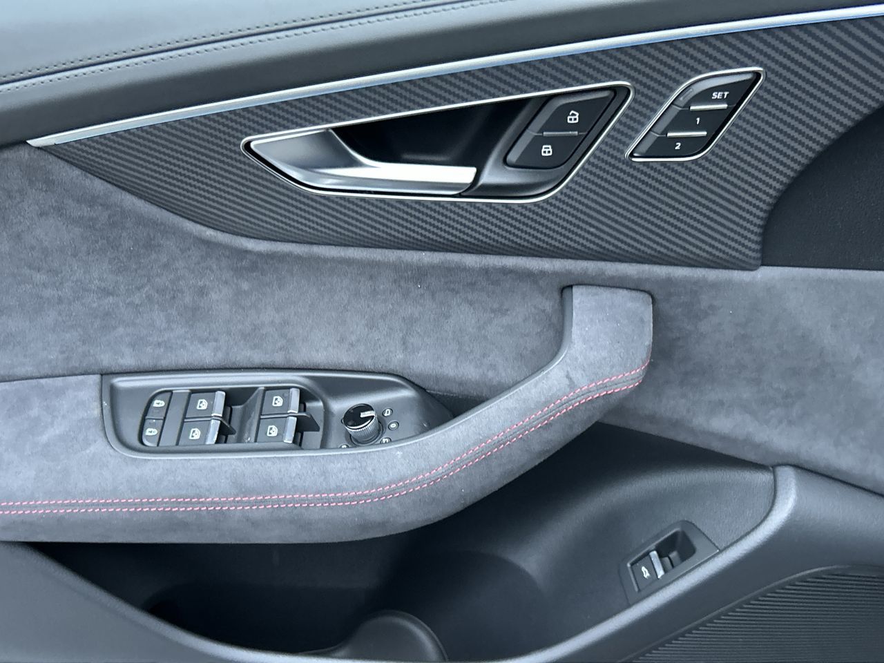 Audi RS Q8  2026 à North Vancouver, Colombie-Britannique