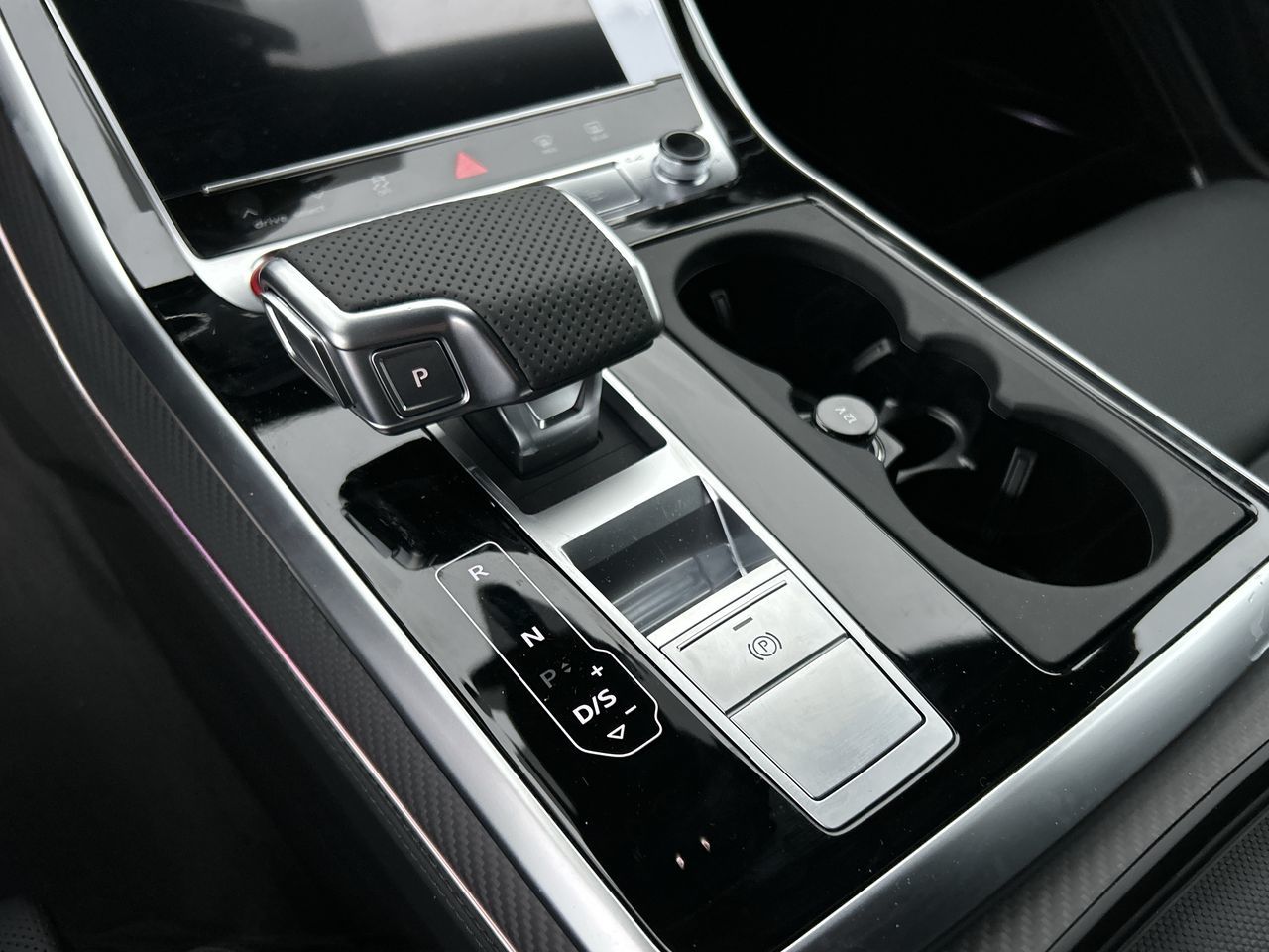 Audi RS Q8  2026 à North Vancouver, Colombie-Britannique