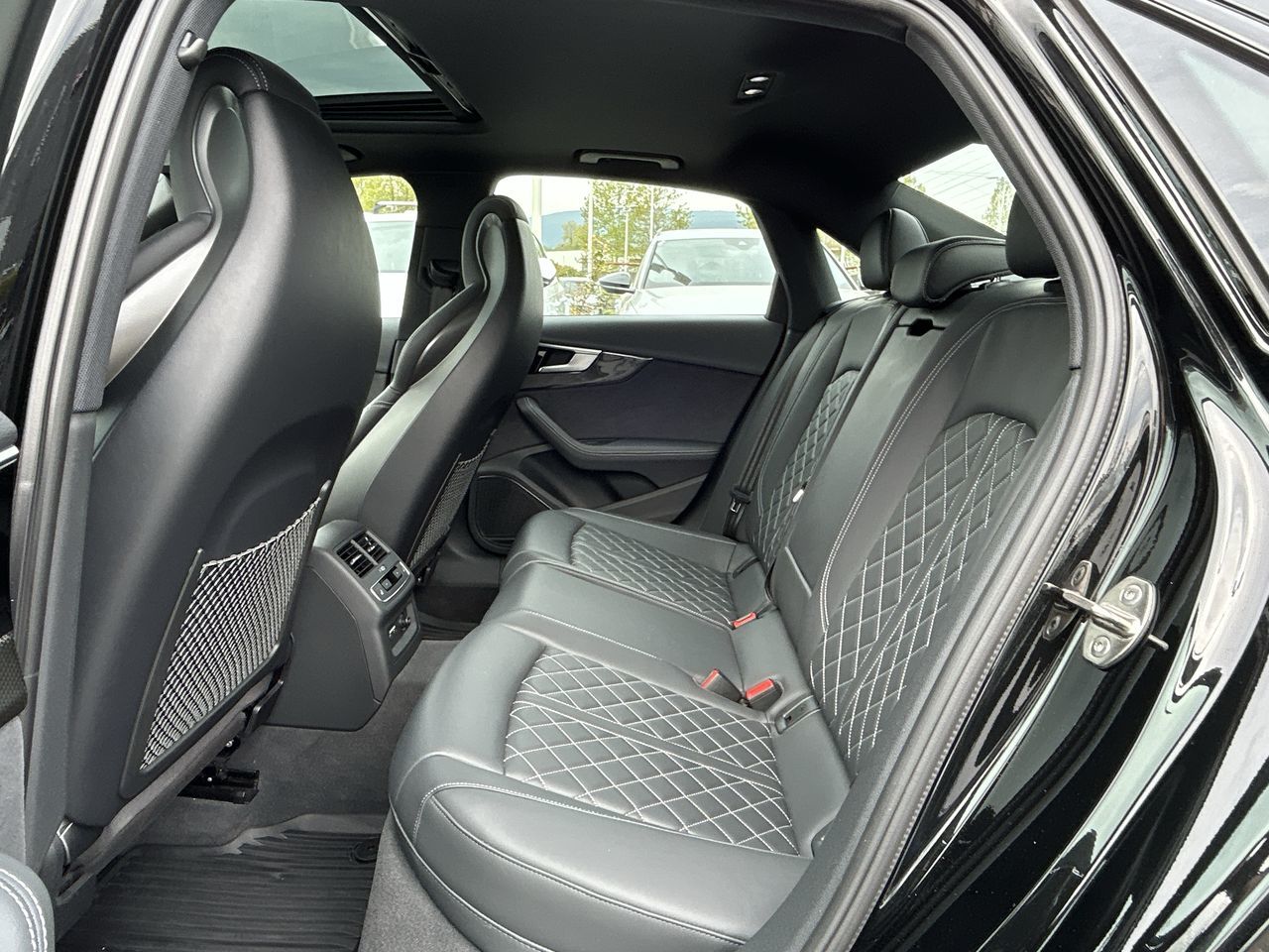 Audi S4 Sedan  2023 à North Vancouver, Colombie-Britannique