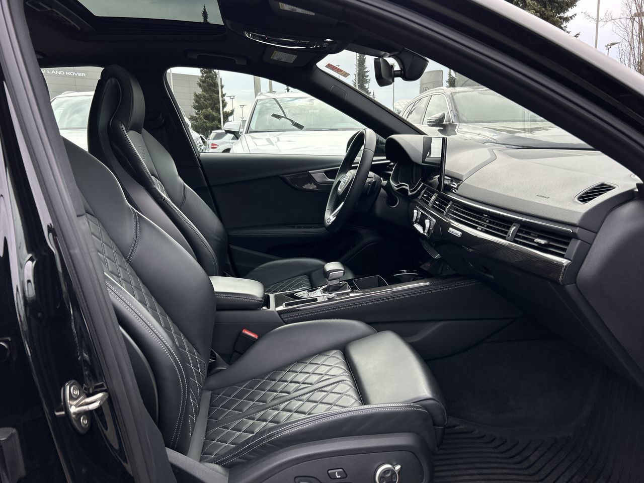 Audi S4 Sedan  2023 à North Vancouver, Colombie-Britannique