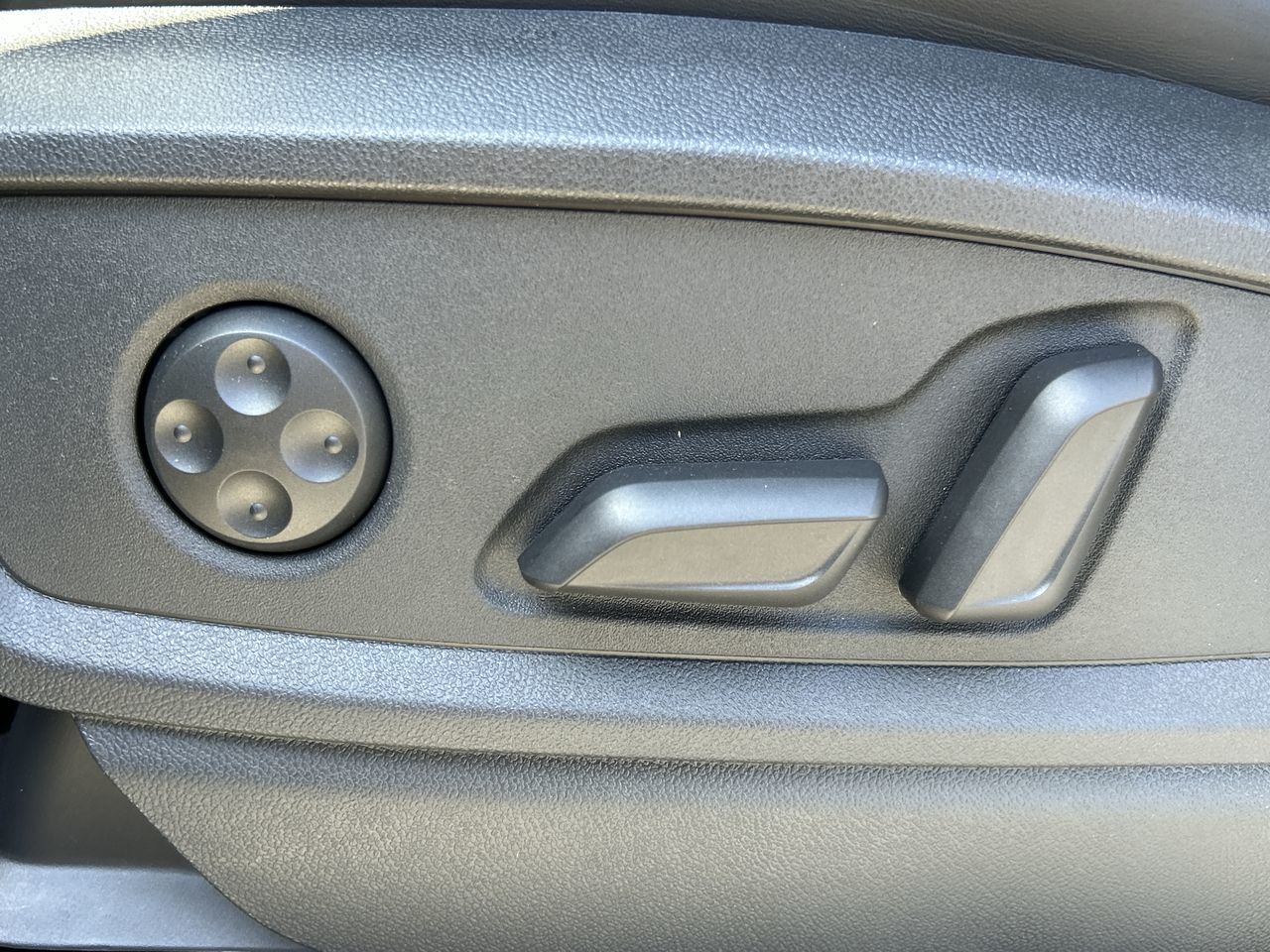 2025 Audi SQ5 Sportback in North Vancouver, British Columbia