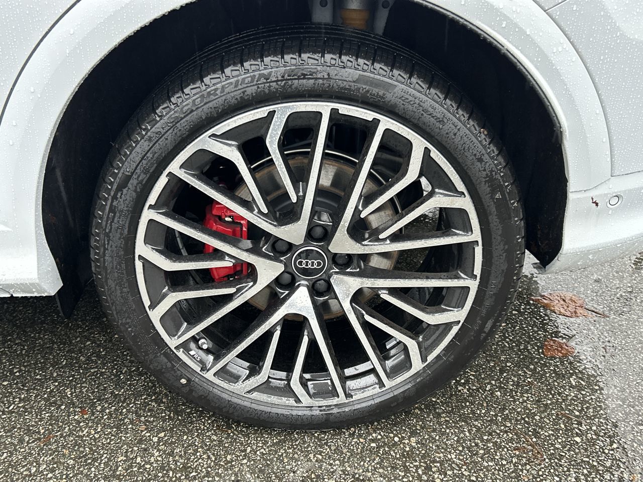 2025 Audi SQ5 in North Vancouver, British Columbia