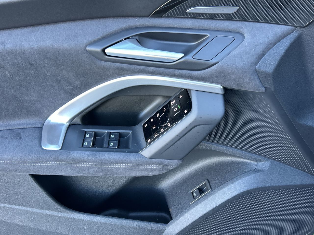 Audi SQ5  2025 à North Vancouver, Colombie-Britannique