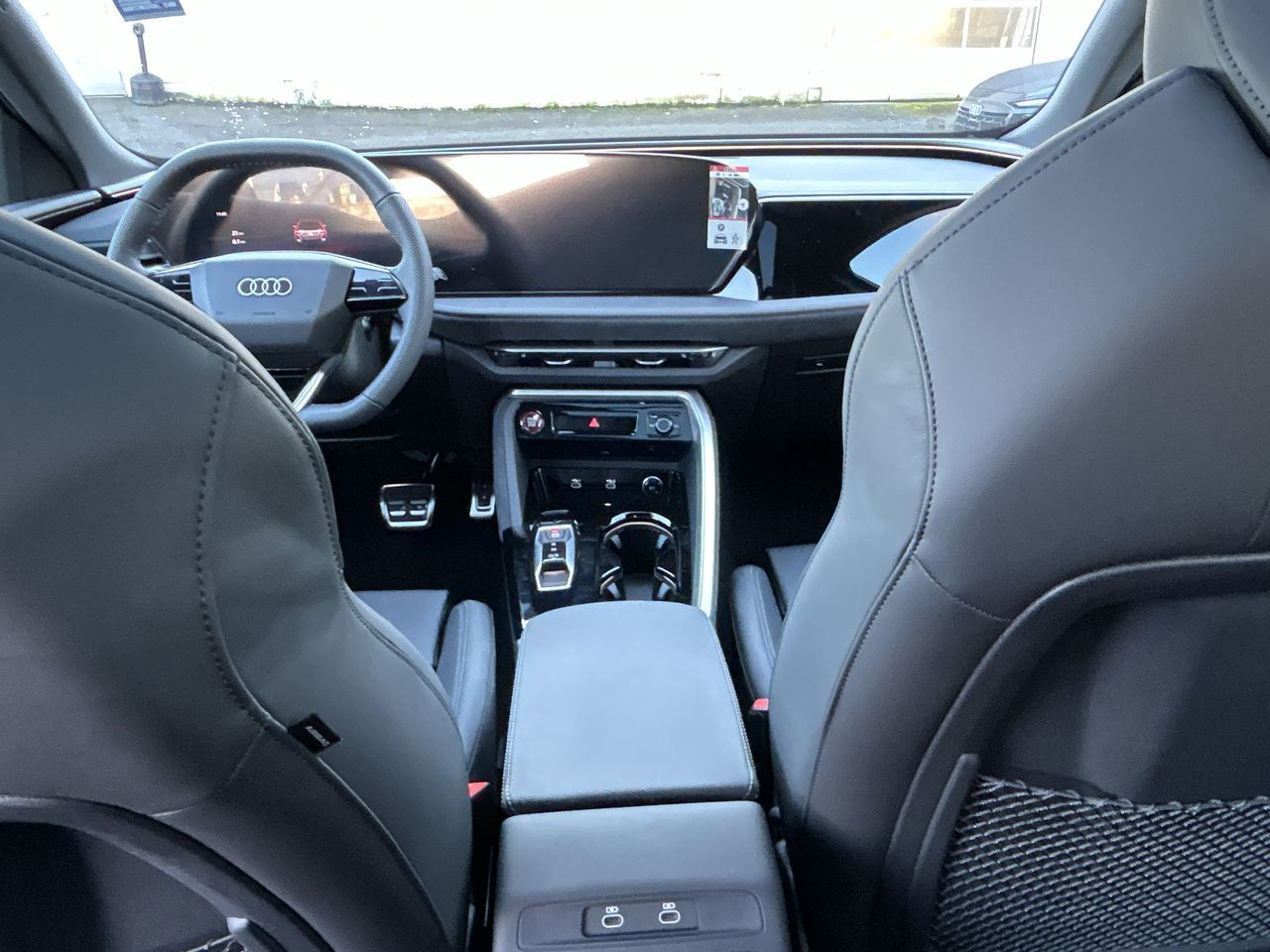 2025 Audi SQ5 in North Vancouver, British Columbia