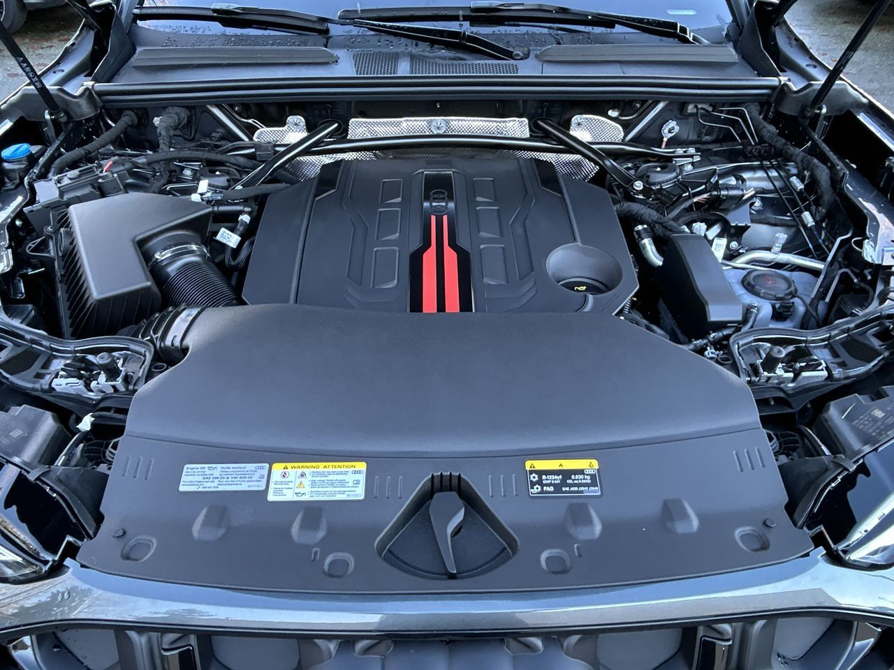 2025 Audi SQ5 in North Vancouver, British Columbia