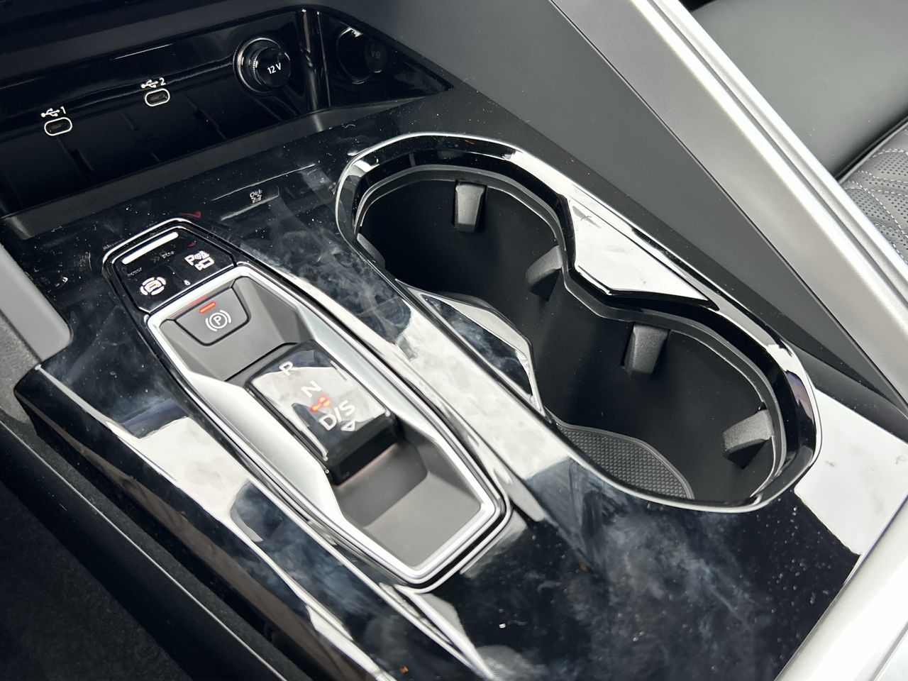 2025 Audi SQ5 in North Vancouver, British Columbia