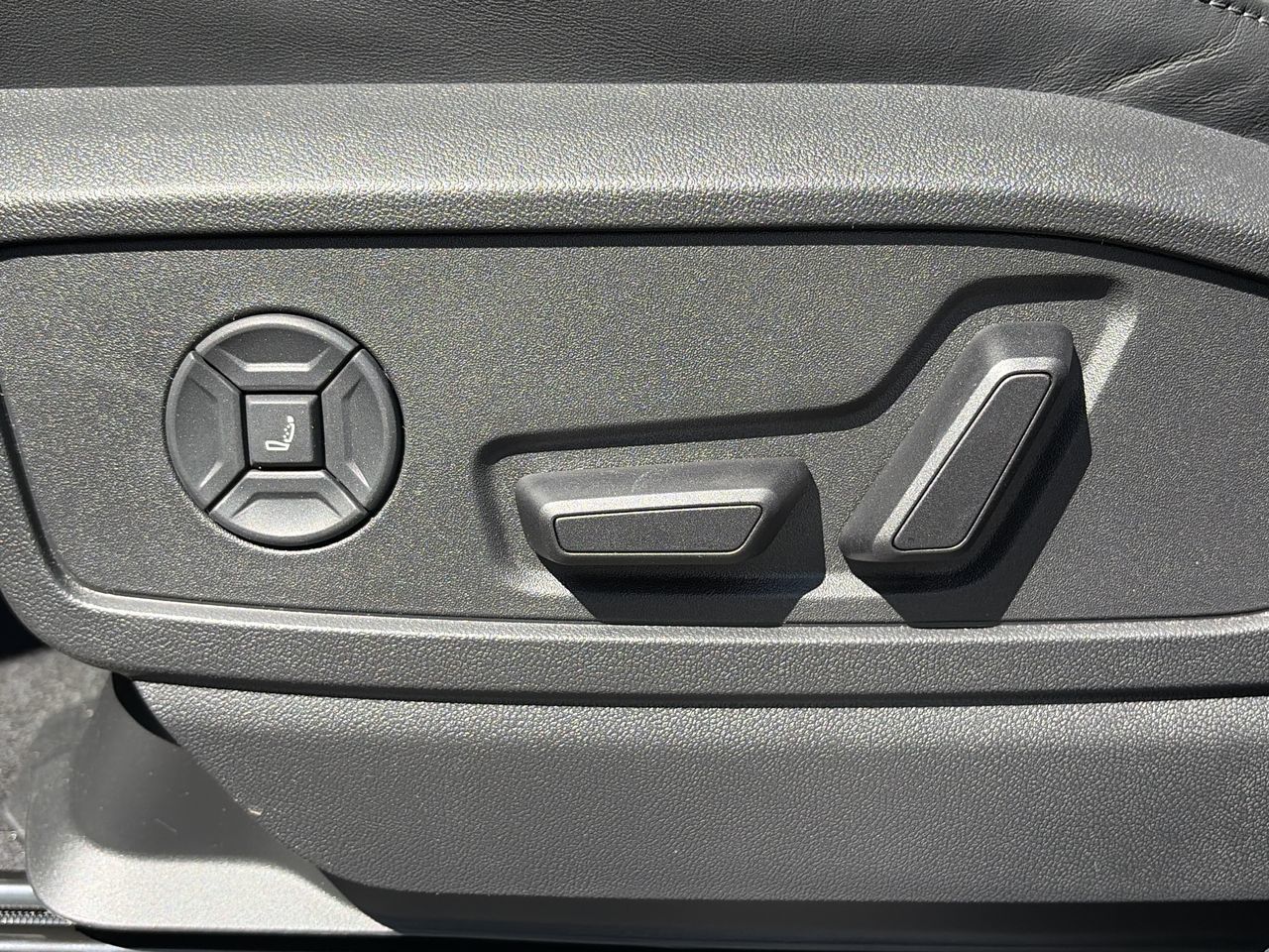 2026 Audi SQ5 in North Vancouver, British Columbia
