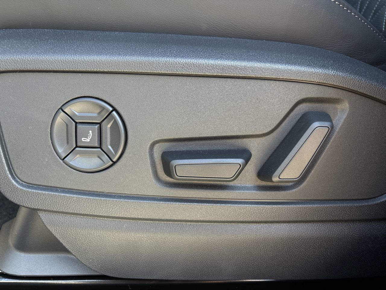 2026 Audi SQ5 in North Vancouver, British Columbia
