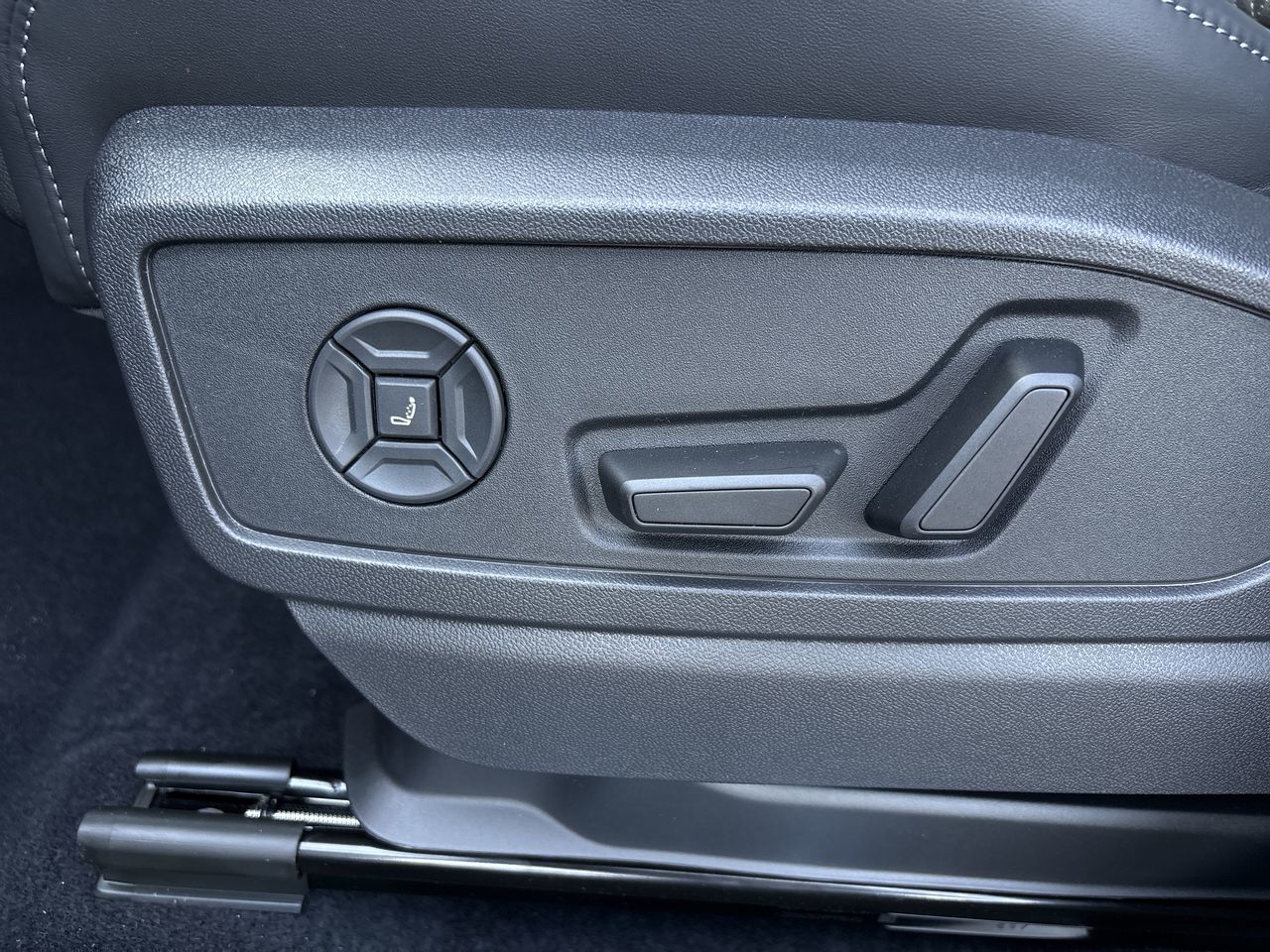 2026 Audi SQ5 in North Vancouver, British Columbia