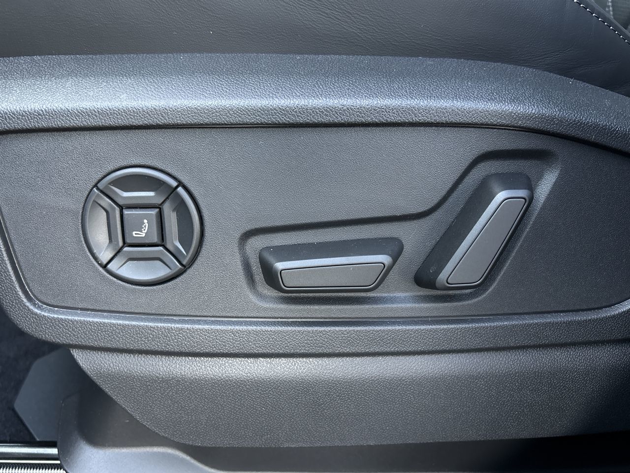 2026 Audi SQ5 in North Vancouver, British Columbia