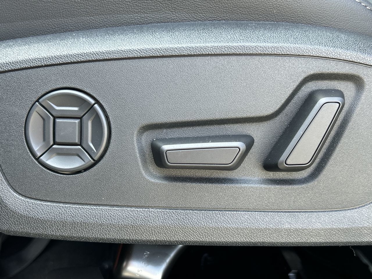 2025 Audi SQ6 e-tron in North Vancouver, British Columbia