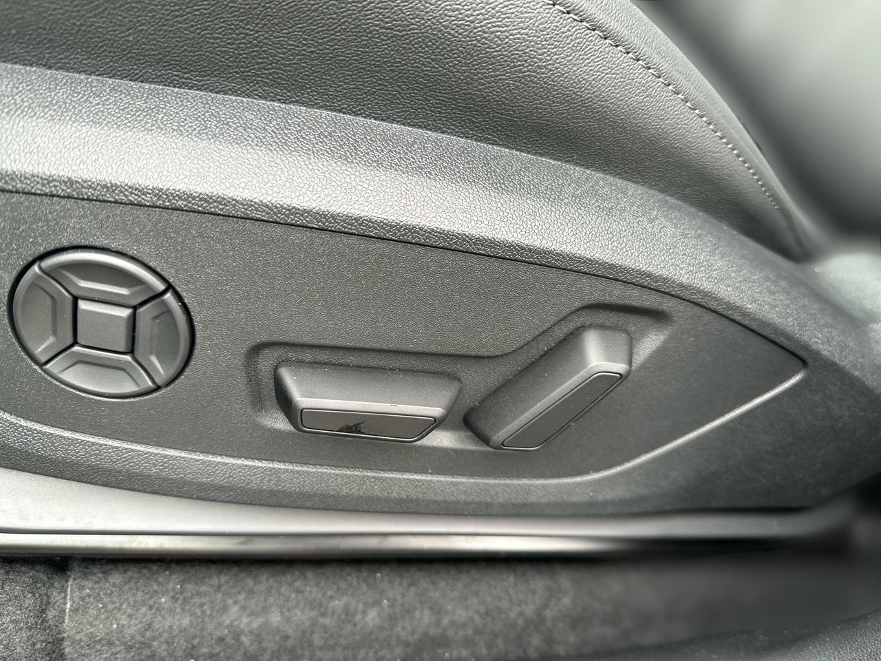 2025 Audi SQ6 e-tron in North Vancouver, British Columbia