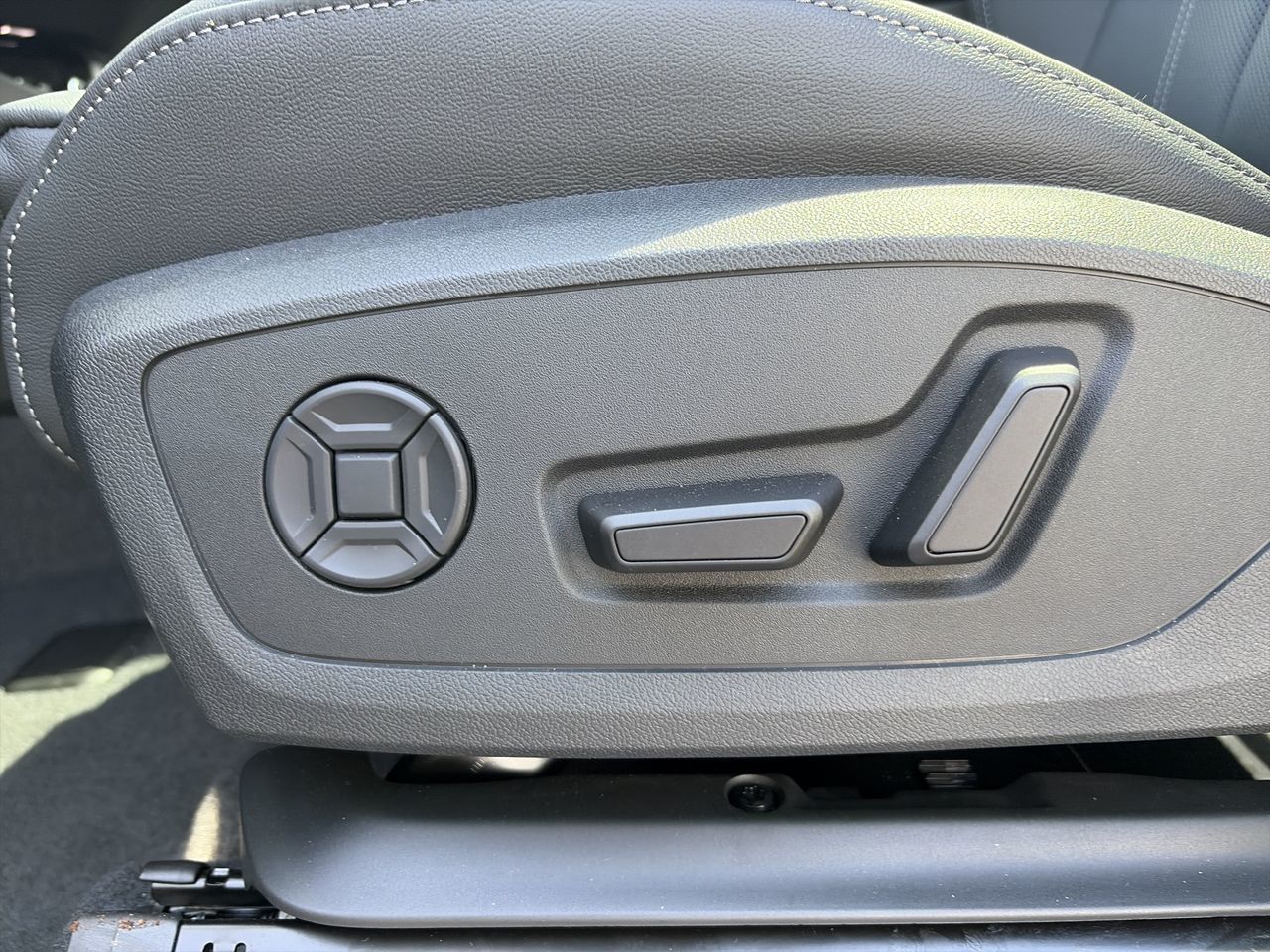 2027 Audi SQ6 e-tron in North Vancouver, British Columbia