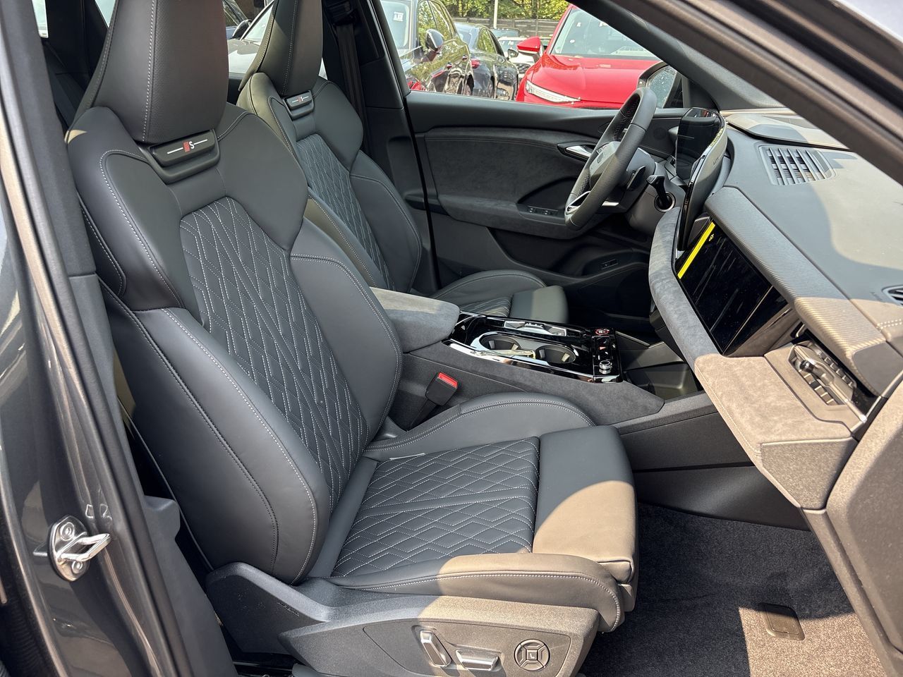 Audi SQ6 e-tron  2027 à North Vancouver, Colombie-Britannique