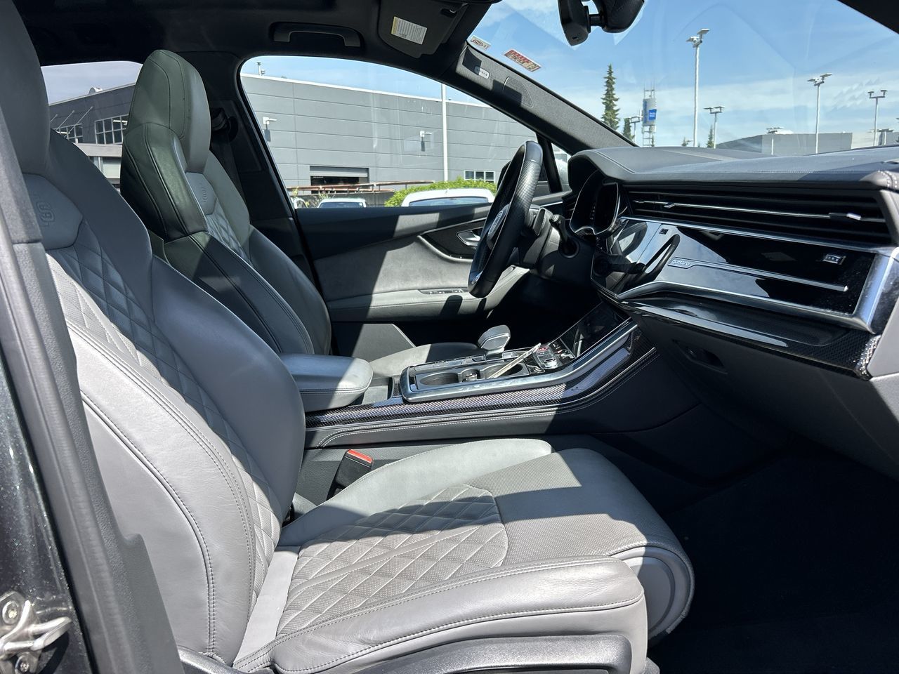 2021 Audi SQ7 in North Vancouver, British Columbia
