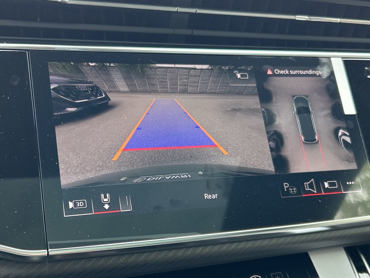 2026 Audi SQ7 in North Vancouver, British Columbia