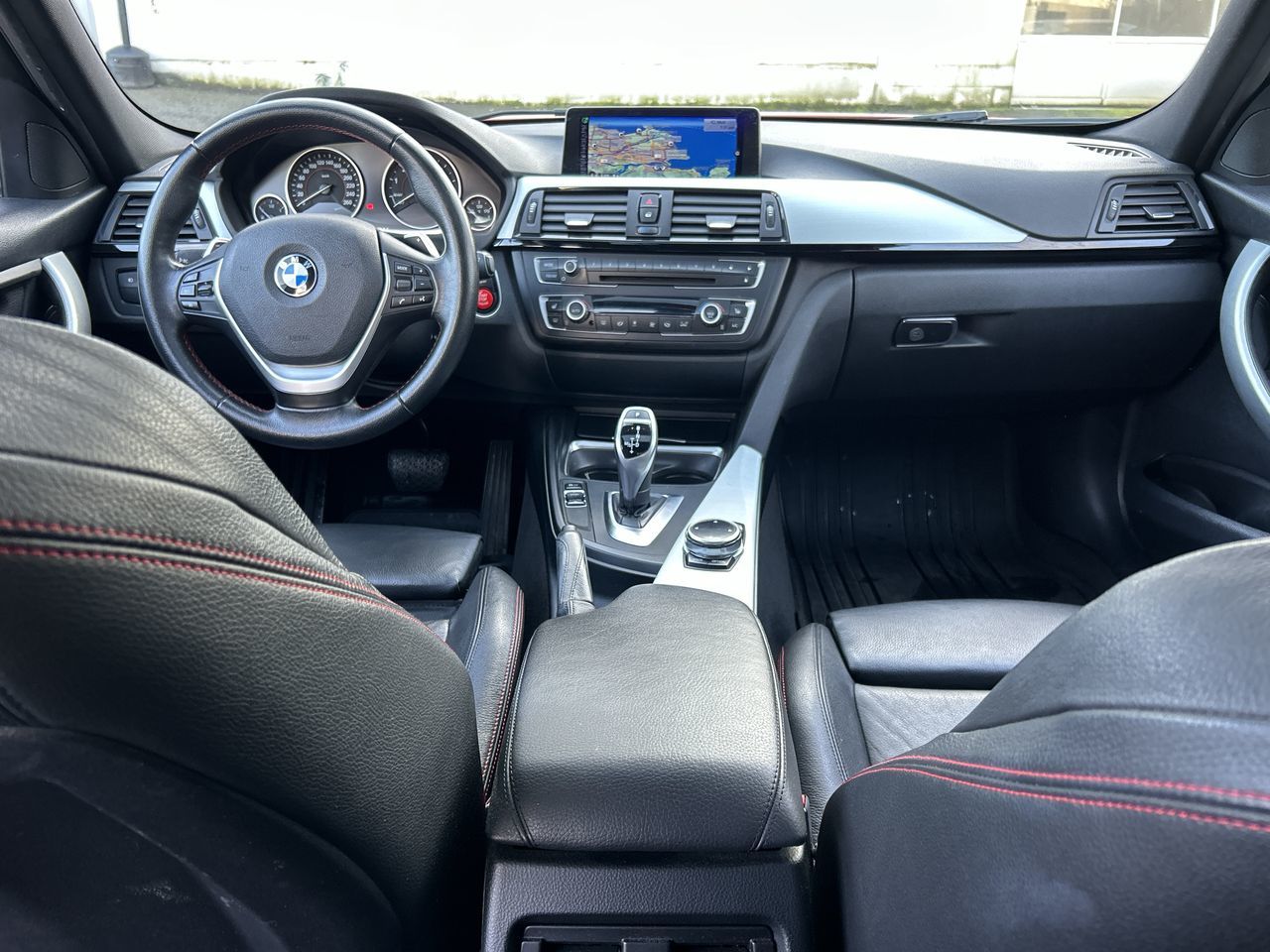 BMW 3 Series  2015 à North Vancouver, Colombie-Britannique