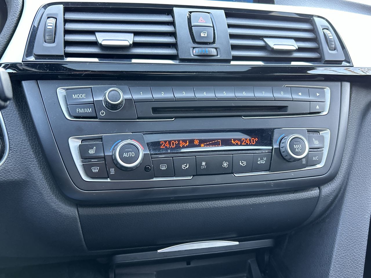 BMW 3 Series  2015 à North Vancouver, Colombie-Britannique