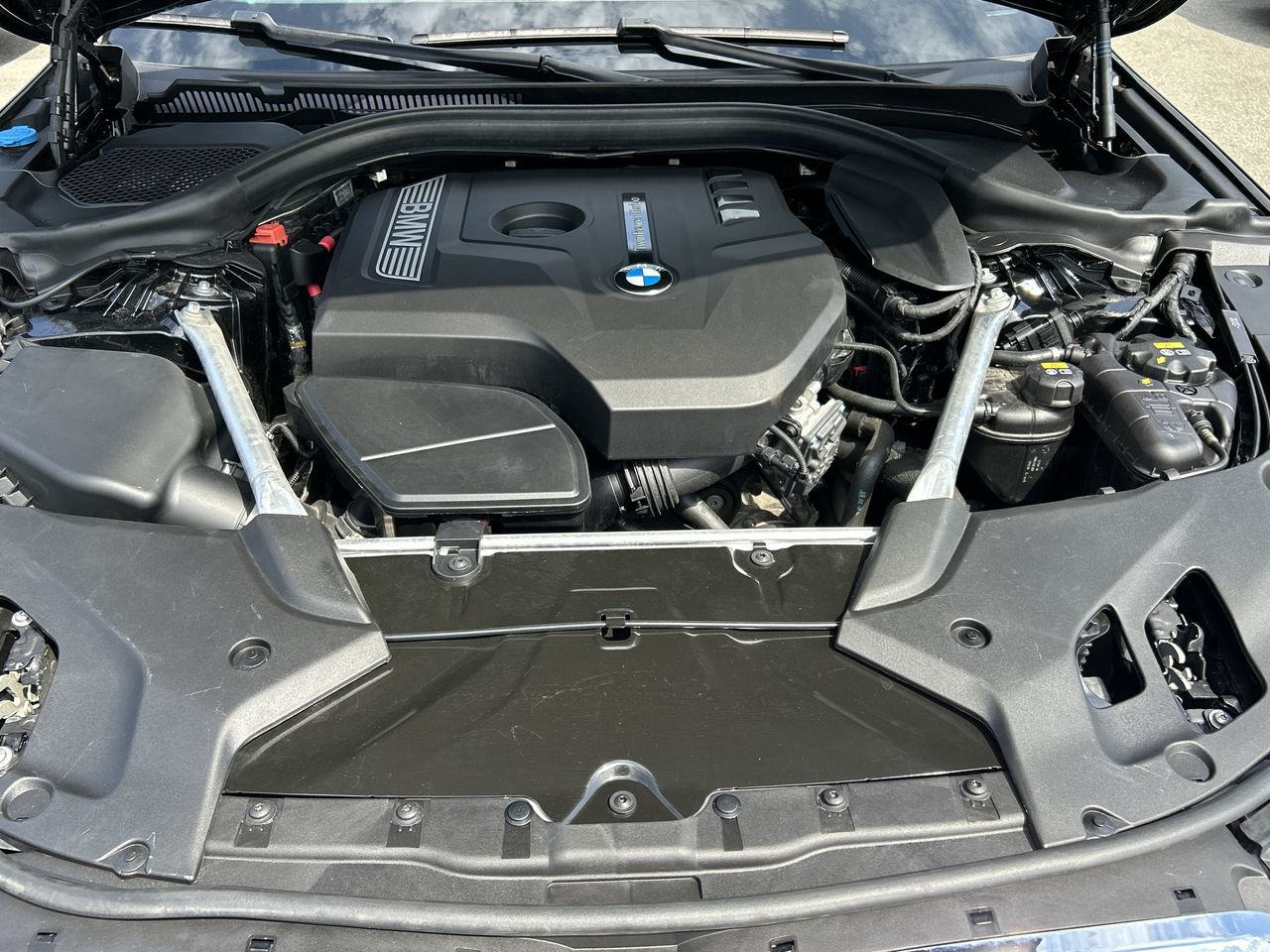 BMW 5 Series  2019 à North Vancouver, Colombie-Britannique
