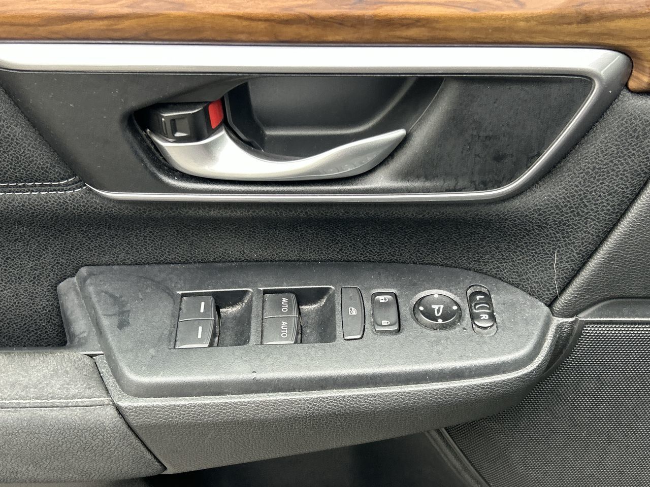 2017 Honda CR-V in North Vancouver, British Columbia