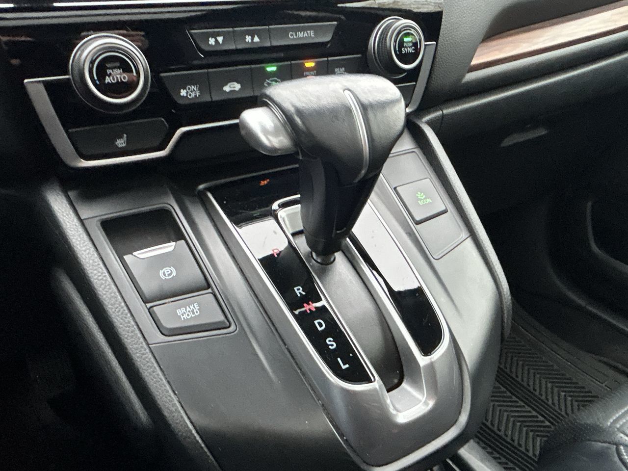 Honda CR-V  2018 à North Vancouver, Colombie-Britannique