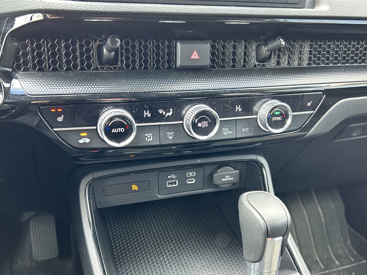 2025 Honda CR-V in North Vancouver, British Columbia