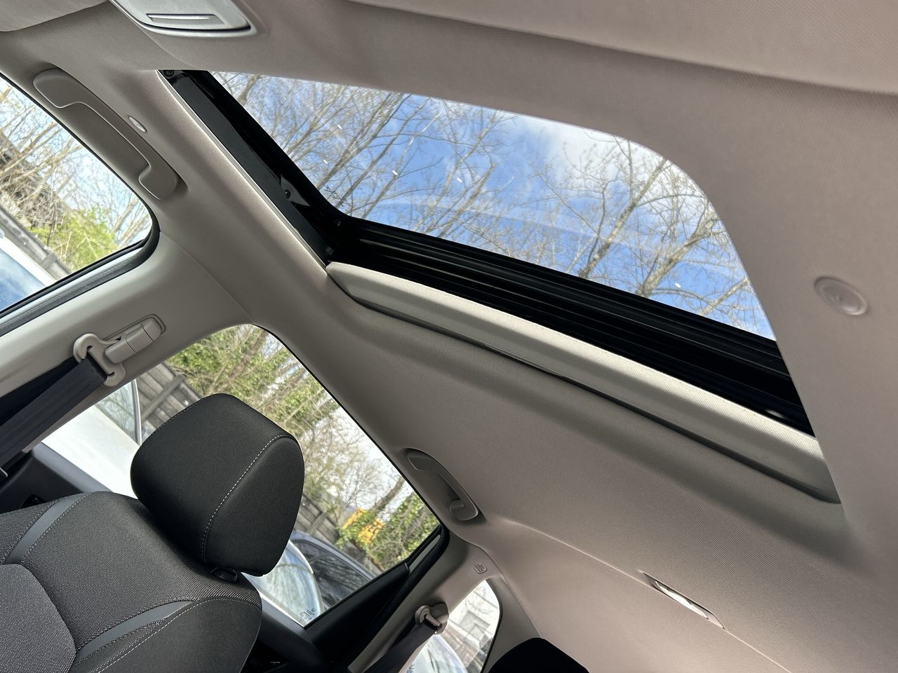 2025 Honda CR-V in North Vancouver, British Columbia