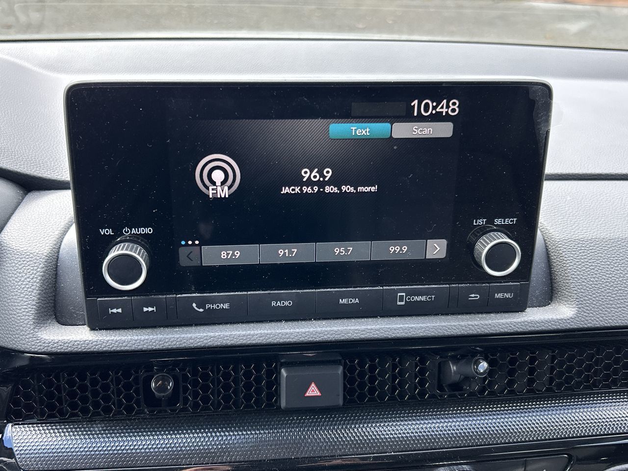 2025 Honda CR-V in North Vancouver, British Columbia
