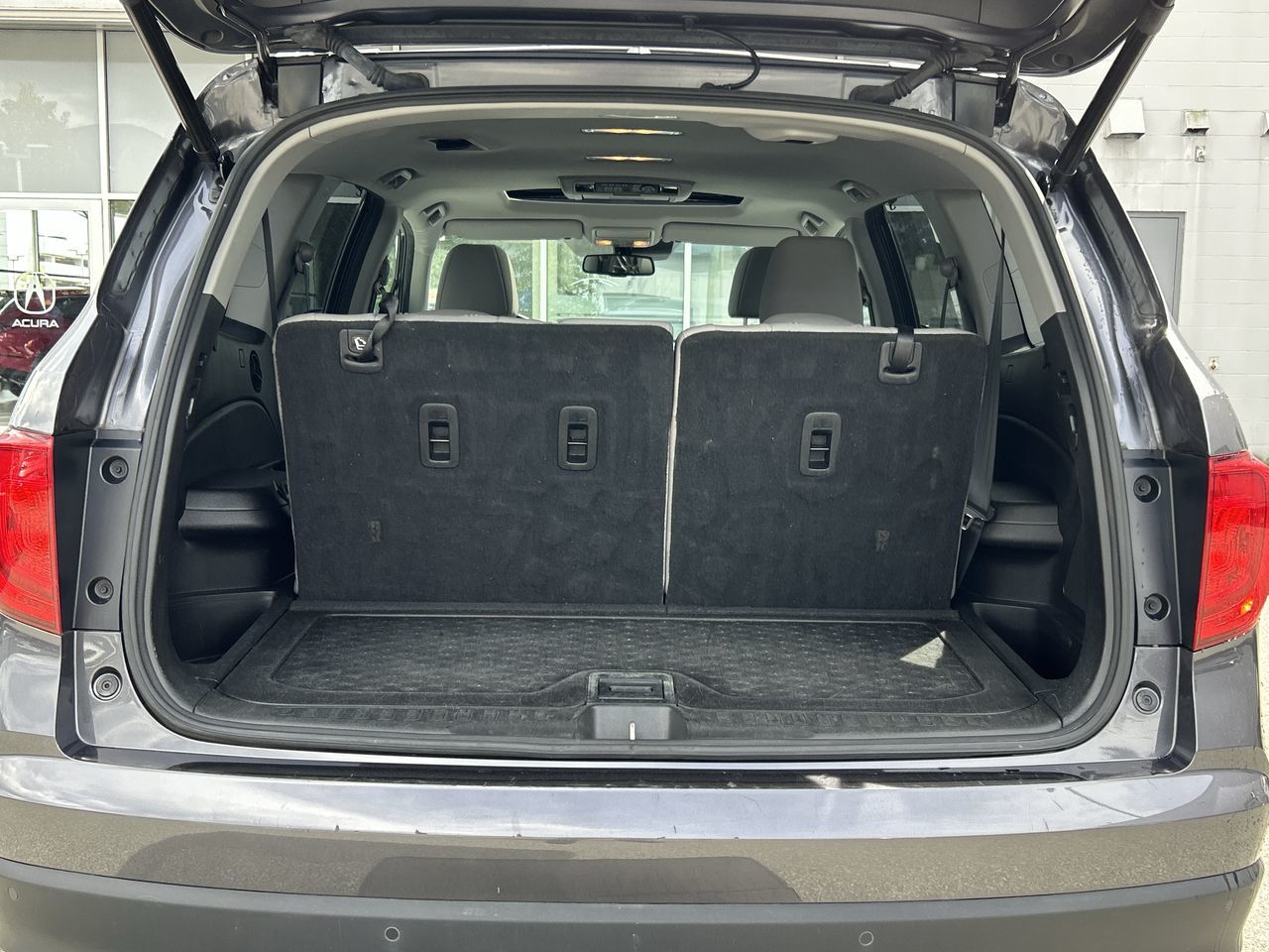 2018 Honda Pilot in North Vancouver, British Columbia
