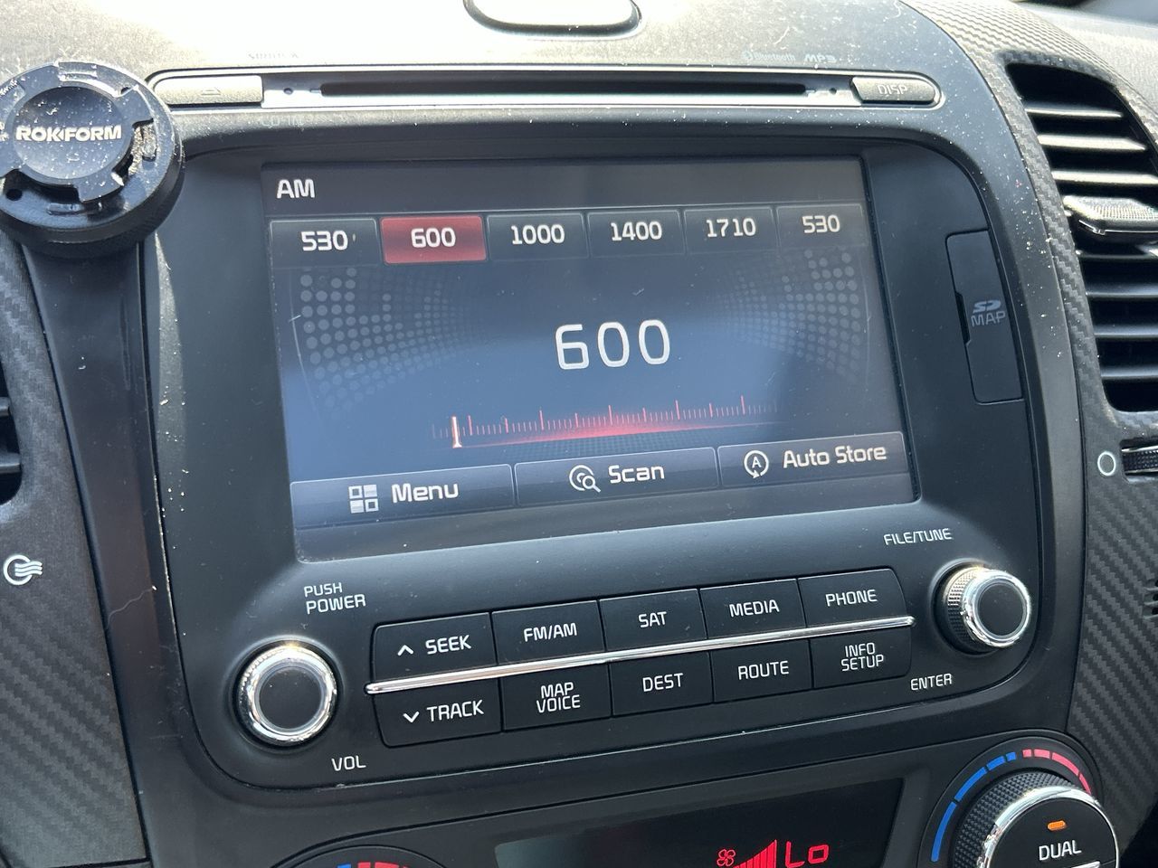 2014 Kia Forte in North Vancouver, British Columbia