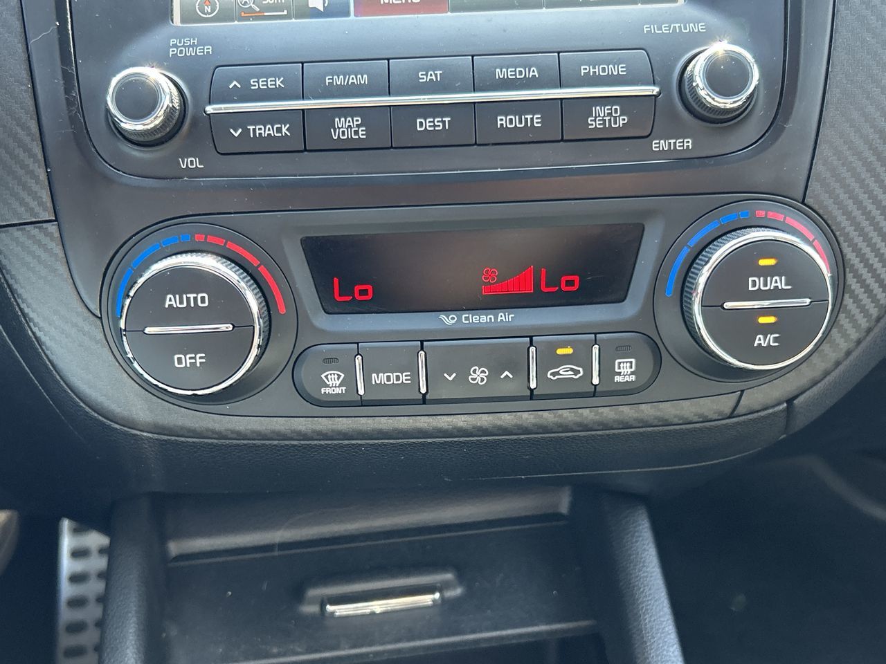 2014 Kia Forte in North Vancouver, British Columbia