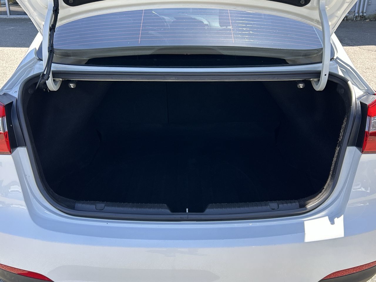 2014 Kia Forte in North Vancouver, British Columbia