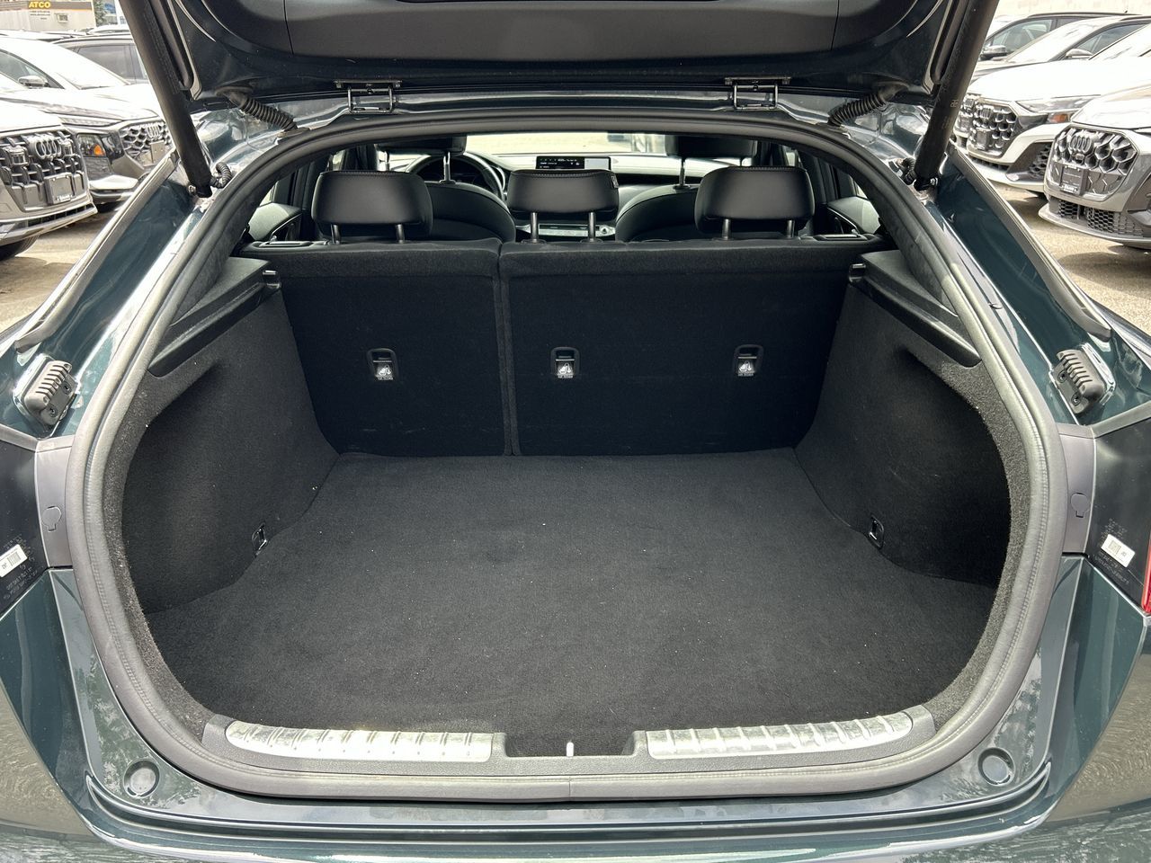 2022 Kia Stinger in North Vancouver, British Columbia