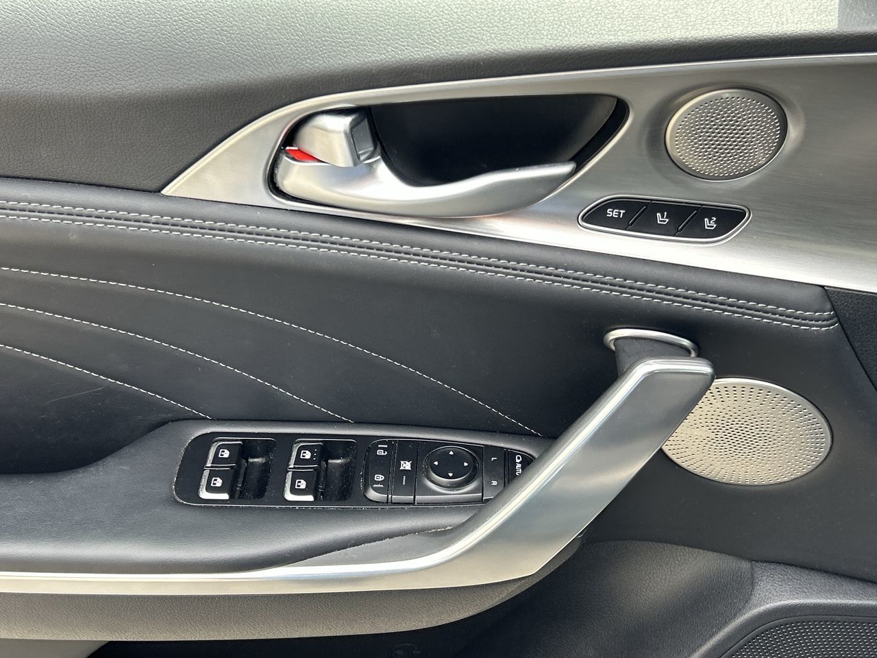 2022 Kia Stinger in North Vancouver, British Columbia