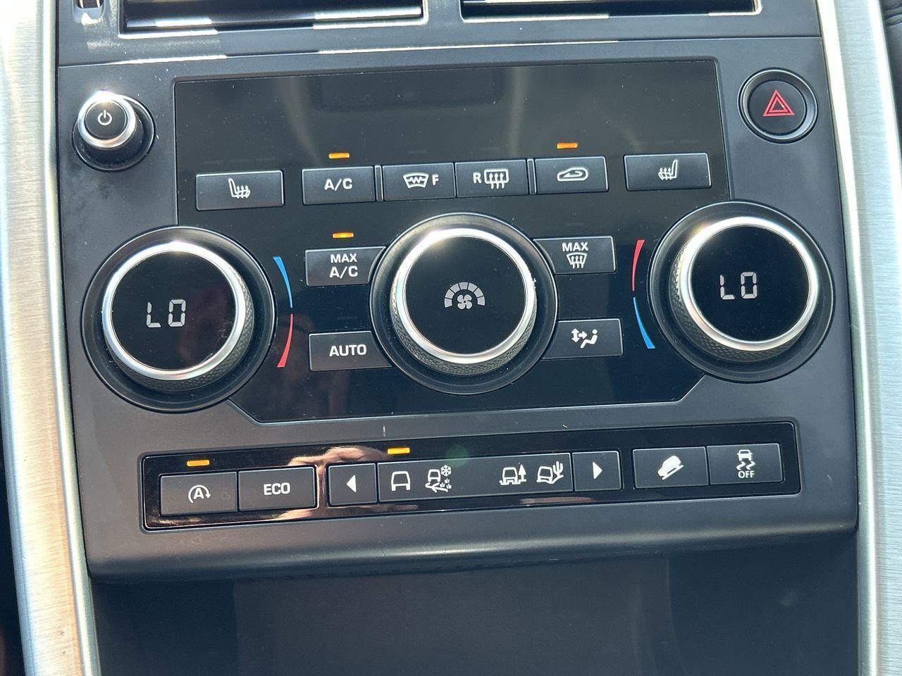 2016 Land Rover DISCOVERY SPORT in North Vancouver, British Columbia