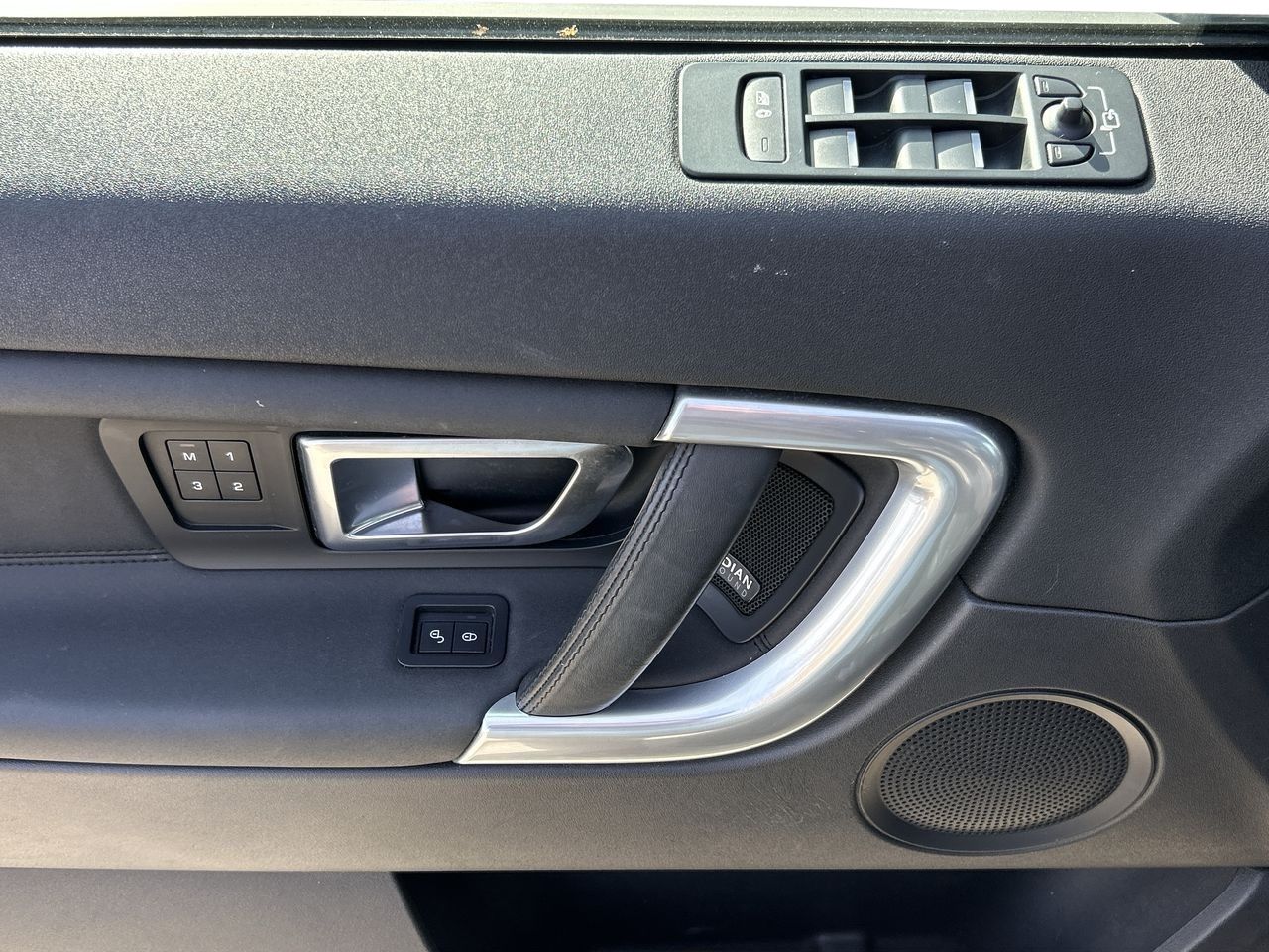 2017 Land Rover Discovery Sport in North Vancouver, British Columbia